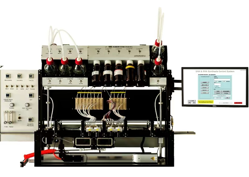 Genetic  synthetic  instruments